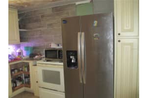 3702 Radnor Pl, Sarasota, FL 34232, Sold 05/02/22