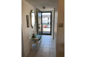 103 47th Ave Dr W, Bradenton, FL 34207, Sold 05/26/22