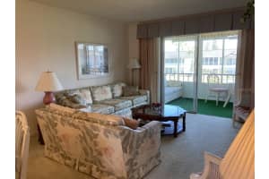 103 47th Ave Dr W, Bradenton, FL 34207, Sold 05/26/22