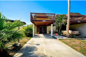3252 Ramblewood Dr N, Sarasota, FL 34237, Sold 05/16/22