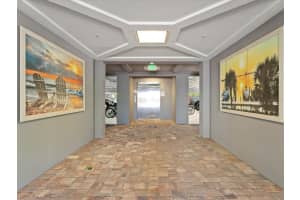 383 Aruba Cir, Bradenton, FL 34209, Sold 06/07/22