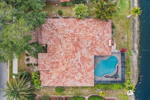 4720 COUNTRY MANOR DR, SARASOTA, FL 34233 Sold 07/21/22