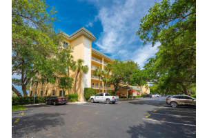 8630 Midnight Pass Rd, Sarasota, FL 34242, Sold 06/13/22
