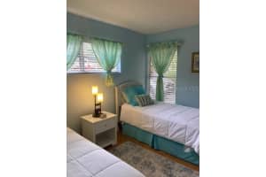 4981 Village Garden Dr, Sarasota, FL 34234, Sold 05/18/22