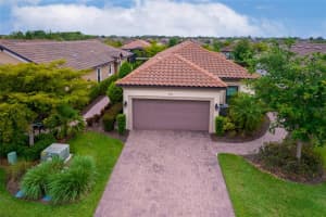 8716 Bellussi Dr, Sarasota, FL 34238, Sold 05/31/22