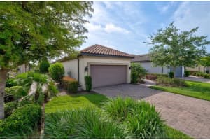 8716 Bellussi Dr, Sarasota, FL 34238, Sold 05/31/22