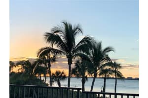 11 Sunset Dr, Sarasota, FL 34236, Sold 06/29/22