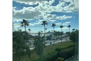 11 Sunset Dr, Sarasota, FL 34236, Sold 06/29/22