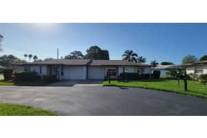 2956 Captiva Gardens Dr, Sarasota, FL 34231, Sold 05/19/22