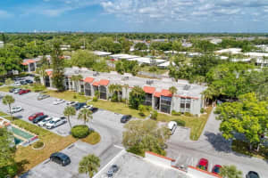 3211 S Beneva Rd, Sarasota, FL 34232, Sold 05/23/22