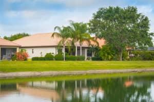 8075 36th St Cir E, Sarasota, FL 34243, Sold 06/10/22