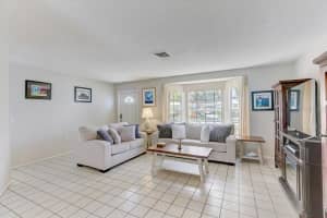 347 Circlewood Dr, Venice, FL 34293, Sold 05/06/22
