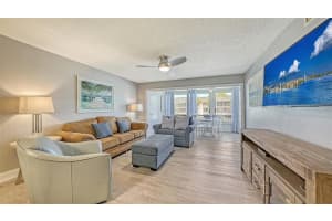 4410 Exeter Dr, Longboat Key, FL 34228, Sold 05/20/22