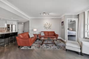 1350 Main St, Sarasota, FL 34236, Sold 05/09/22