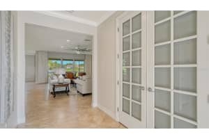 6144 Abaco Dr, Sarasota, FL 34238, Sold 05/09/22