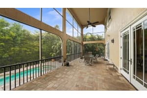 5215 Siesta Cove Dr, Siesta Key, FL 34242, Sold 06/03/22