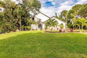 6349 RAVENWOOD WAY, SARASOTA, FL 34243 Sold 07/30/22