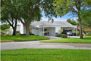 9418 Concord Cir, Bradenton, FL 34210, Sold 06/30/22