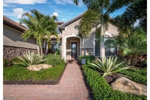 5919 Snowy Egret Dr, Sarasota, FL 34238, Sold 06/14/22