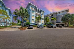 391 Aruba Cir, Bradenton, FL 34209, Sold 06/01/22