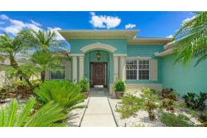 5746 Lexington Dr, Parrish, FL 34219, Sold 05/31/22