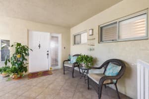 1762 BAY ST #401, SARASOTA, FL 34236 Sold 07/22/22
