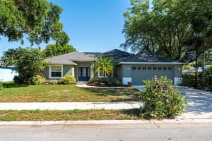 4081 Westfield Ct, Sarasota, FL 34233, Sold 05/11/22