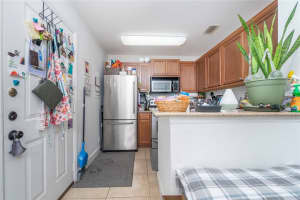 4033 Crockers Lake Blvd, Sarasota, FL 34238, Sold 05/31/22