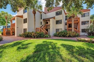1700 Cove II Pl, Siesta Key, FL 34242, Sold 06/03/22