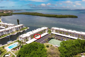 4320 FALMOUTH DR #103, LONGBOAT KEY, FL 34228 Sold 08/03/22