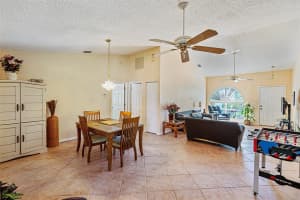 5863 Covington Way, Sarasota, FL 34232, Sold 05/27/22