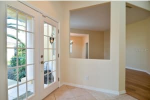5118 Ridgelake Pl, Sarasota, FL 34238, Sold 06/15/22