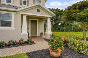 7432 Aguila Dr, Sarasota, FL 34240, Sold 06/23/22