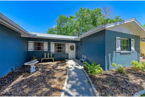 5539 Briarcliff Dr, Sarasota, FL 34232, Sold 06/03/22