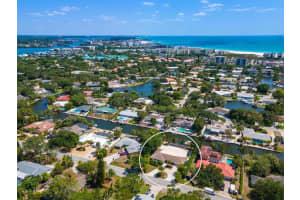 5382 Shadow Lawn Dr, Siesta Key, FL 34242, Sold 05/31/22