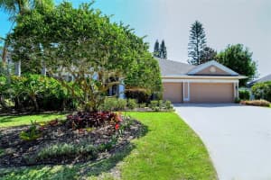 6251 AVENTURA DR, SARASOTA, FL 34241 Sold 07/01/22