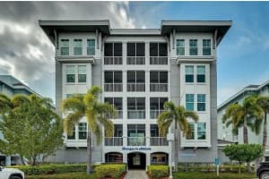 392 Aruba Cir, Bradenton, FL 34209, Sold 06/24/22