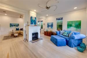 1122 Pomelo Ave, Sarasota, FL 34236, Sold 05/20/22