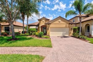 3615 80th Dr E, Sarasota, FL 34243, Sold 06/01/22
