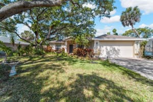 4827 Barcelona Ave, Sarasota, FL 34235, Sold 05/31/22