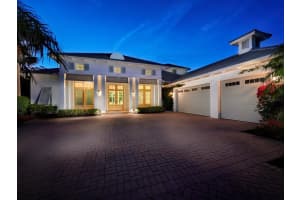 3745 CALEDONIA LN, SARASOTA, FL 34240 Sold 08/01/22