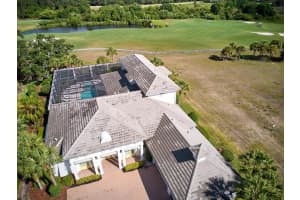 3745 CALEDONIA LN, SARASOTA, FL 34240 Sold 08/01/22