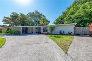 138 Holly Ave, Sarasota, FL 34243, Sold 05/31/22