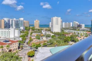 100 CENTRAL AVE #PH01, SARASOTA, FL 34236 Sold 03/24/23