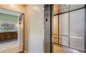 22 SANDY COVE ROAD, SARASOTA, FL 34242 Sold 10/06/23