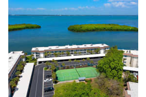 4310 Falmouth Dr, Longboat Key, FL 34228, Sold 06/21/22