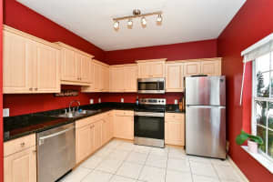 7658 Plantation Cir, Bradenton, FL 34201, Sold 06/10/22