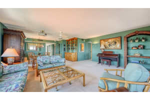 916 Golden Beach Blvd, Venice, FL 34285, Sold 06/28/22