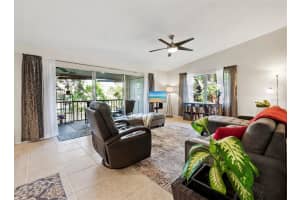 2500 Clubhouse Cir, Sarasota, FL 34232, Sold 06/03/22