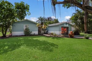 3601 62nd St W, Bradenton, FL 34209, Sold 06/01/22